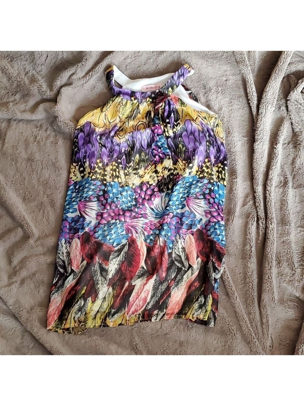 Ladies top size large